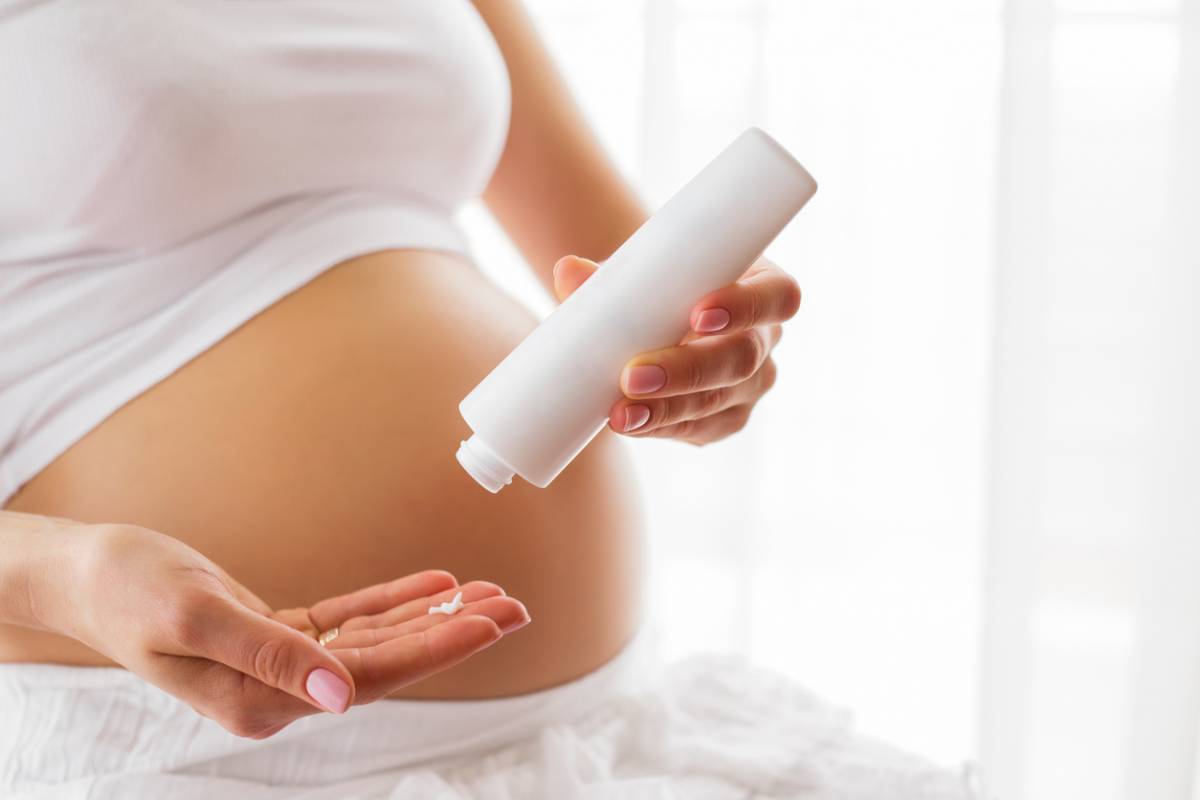 Cosmétique et grossesse : pourquoi préférer le naturel ?