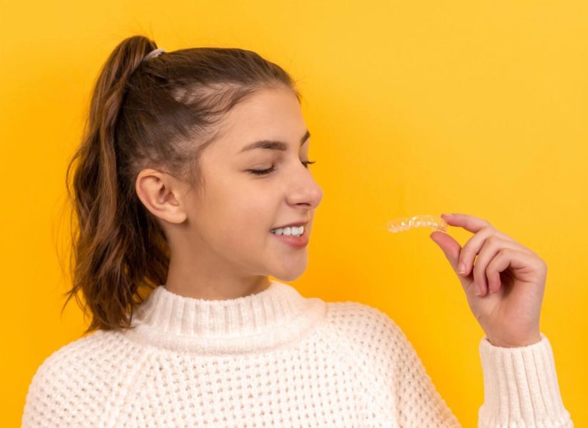 Avantages et inconvénients de l’orthodontie invisible (Invisalign)