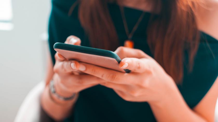 Rencontres en ligne: où chercher la communication et la tendre moitié?