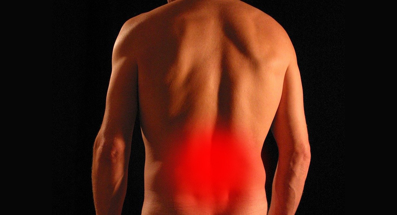 Quelle solution pour soulager les douleurs lombaires ?